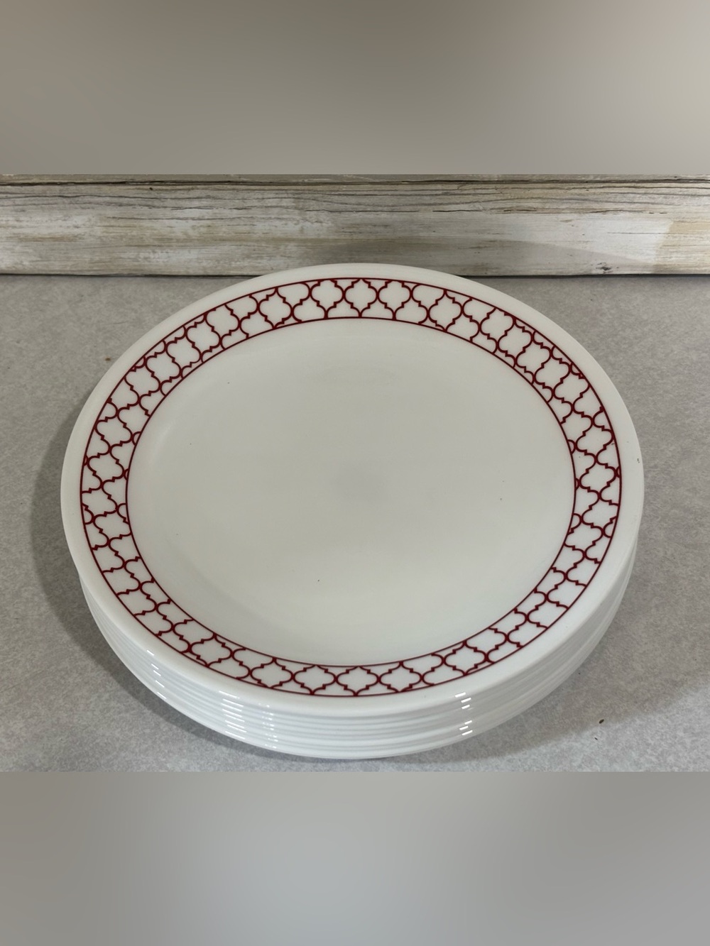 Set of 10 Corelle “Crimson Trellis” 8.5” lunch plates
